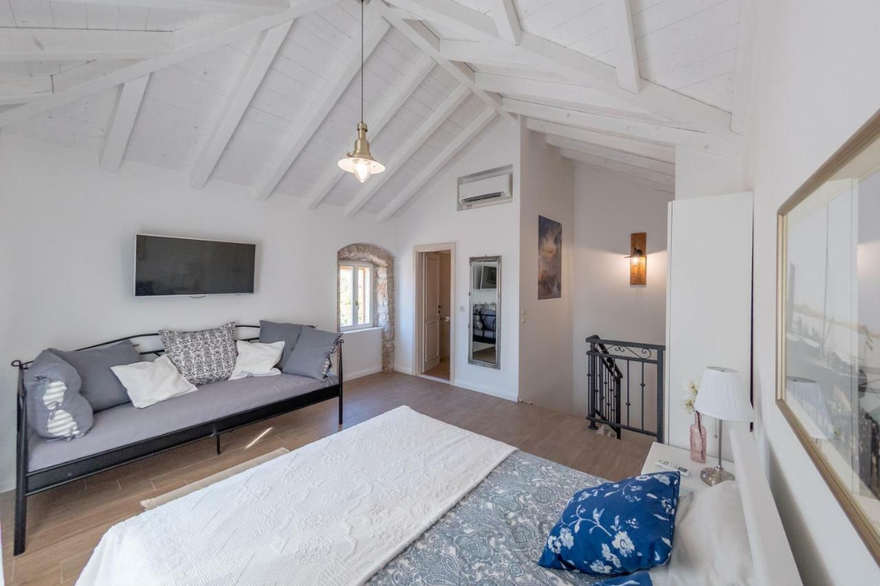Villa Santa Eufemia Sutomiscica Esterno foto