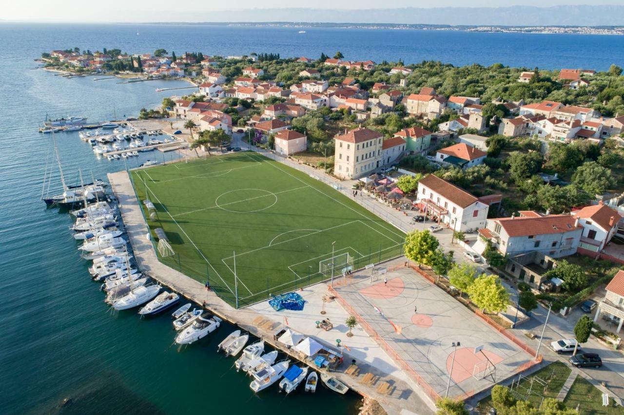 Villa Santa Eufemia Sutomiscica Esterno foto
