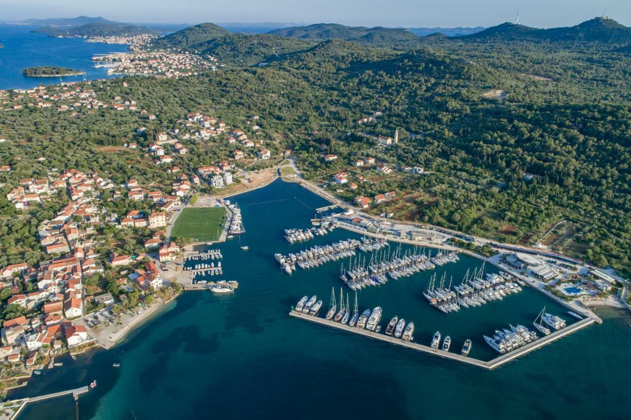 Villa Santa Eufemia Sutomiscica Esterno foto